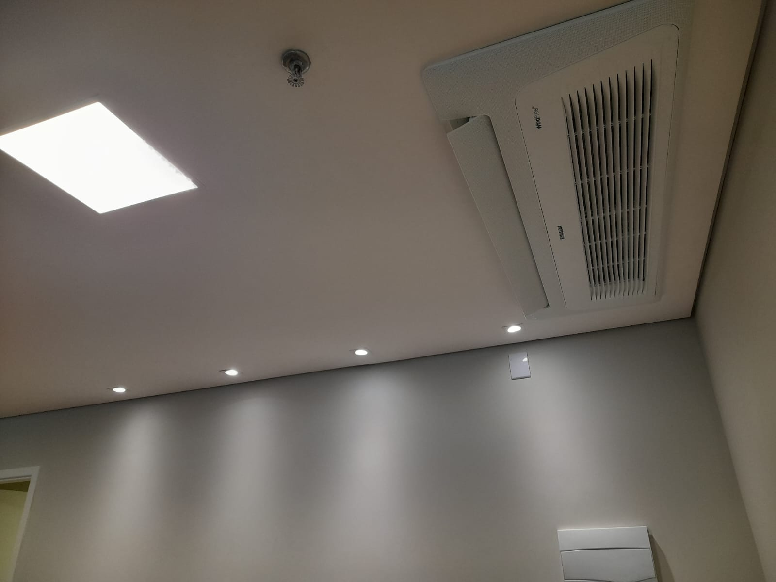 4f11003e-0ddf-43b7-87ac-55c280cbd2db-2f3bd74c Servi&ccedil;os - Simplix - Modelo 3